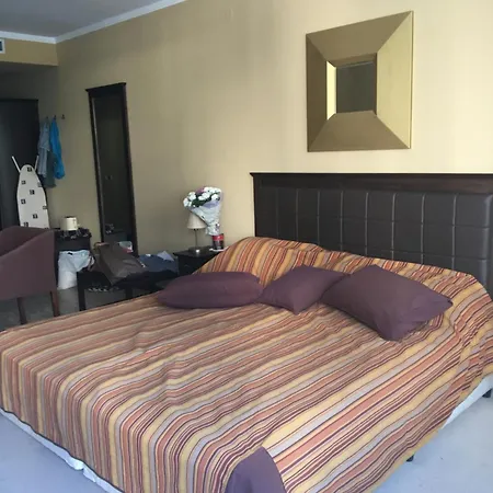 Appartement Elite Apartment 70 M2 Royal Beach