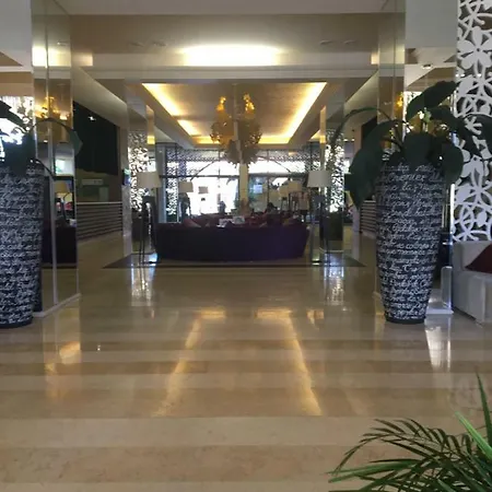 Elite Apartment 70 M2 Royal Beach Appartement *